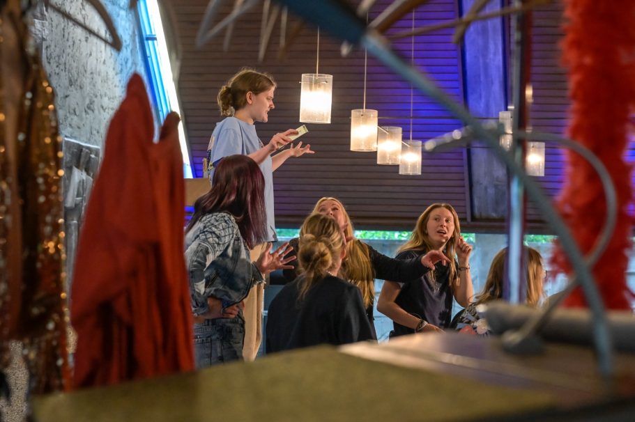 Theaterlabor 5 - ICH SIND : WIR BIN