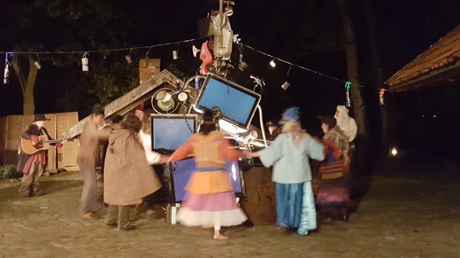 Theater Leporello - Spectaculum Post Mortem